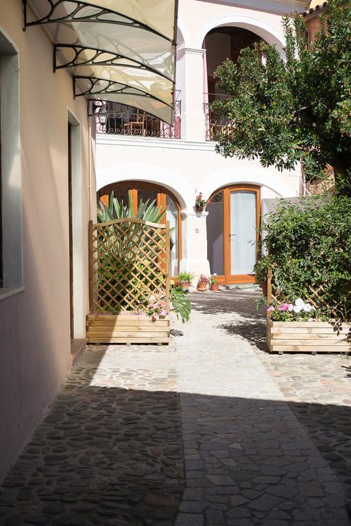 B&B Casa Licheri San Vito  Esterno foto